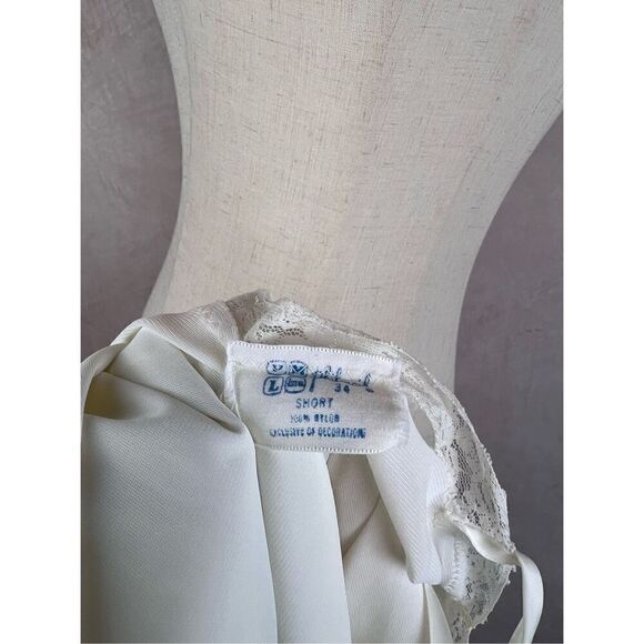 Vintage White Plus Size Slip Dress - Picture 12 of 12